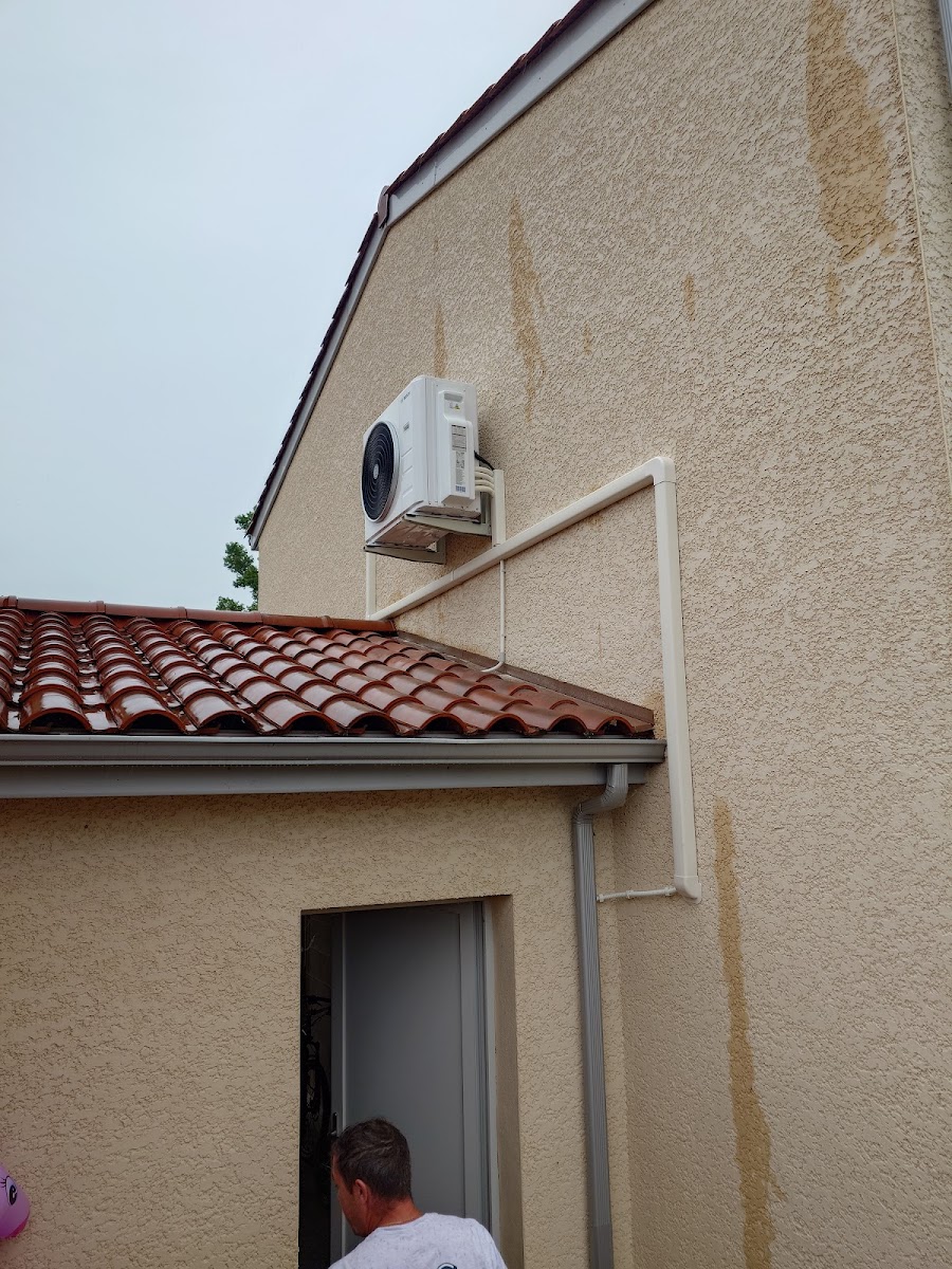 Artisan du bâtiment Loyettes